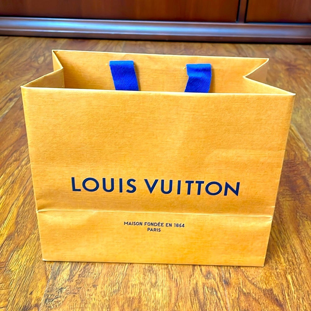 💯 Louis Vuitton Small Gift Bag